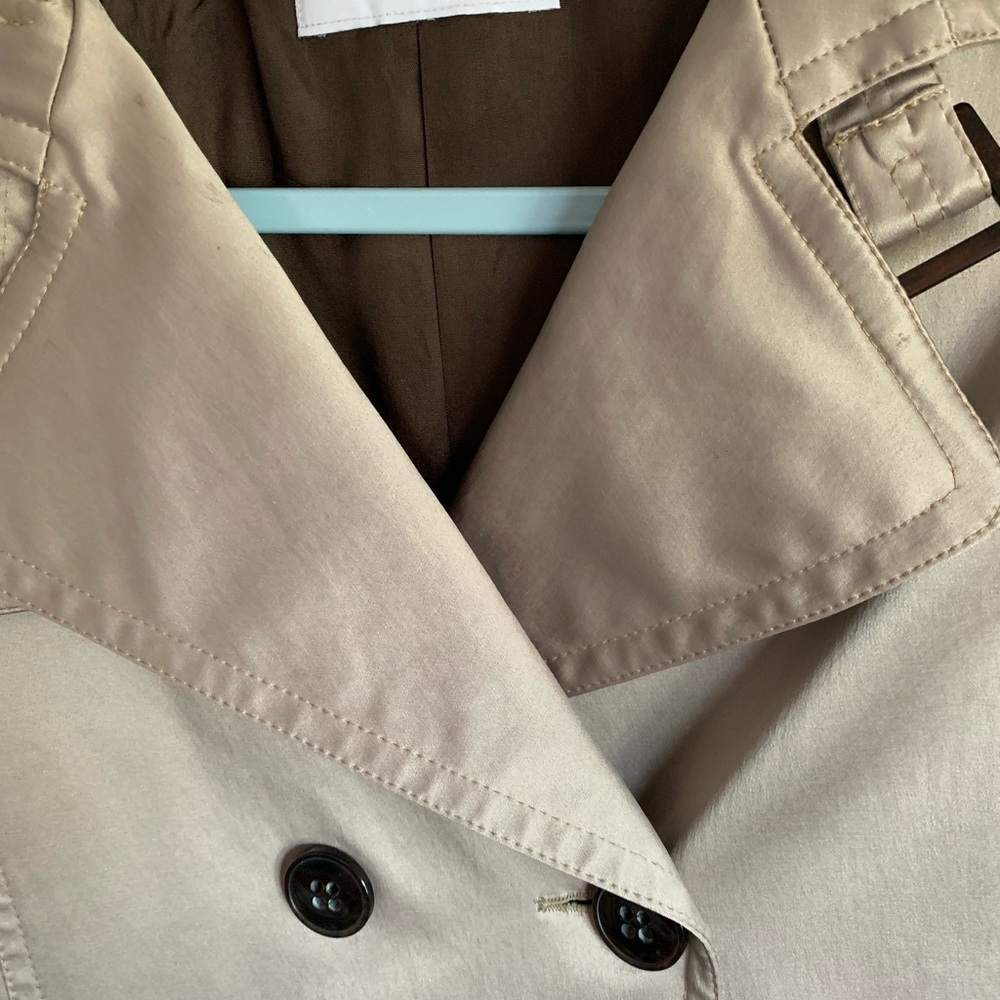 Coat - Picture 2 of 2